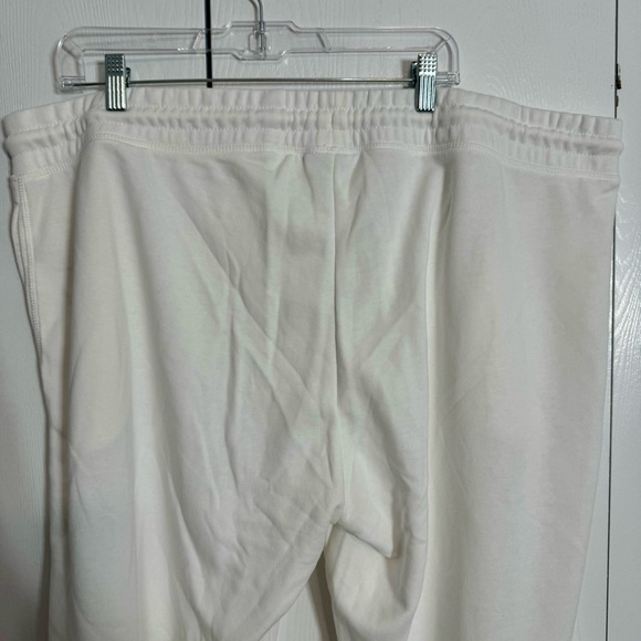 NWT. Primark Disney Chip & Dale sweatpants with elastic waist and pockets. 2X. - Picture 10 of 12